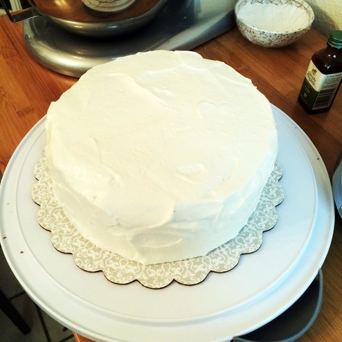 Easy Whipped Cream Cake, Chinese Bakery–Style Recipe